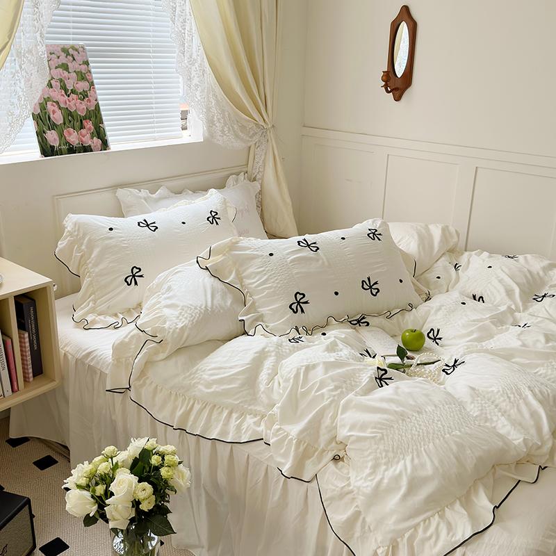 Coquette Aesthetic Ruffle Bedding Set - Trending Now! –