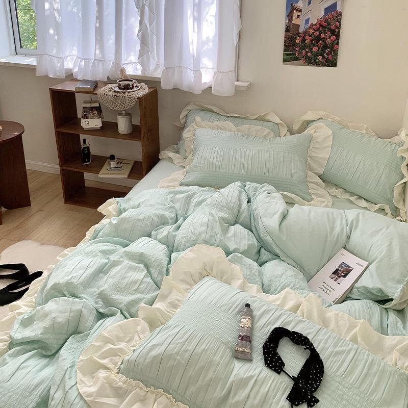 Princesscore Soft Ruffled Bedding Set - Bedding