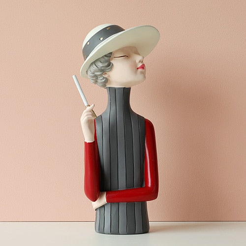 Mischievous Girl Sculpture Ornaments - Starhauz.com