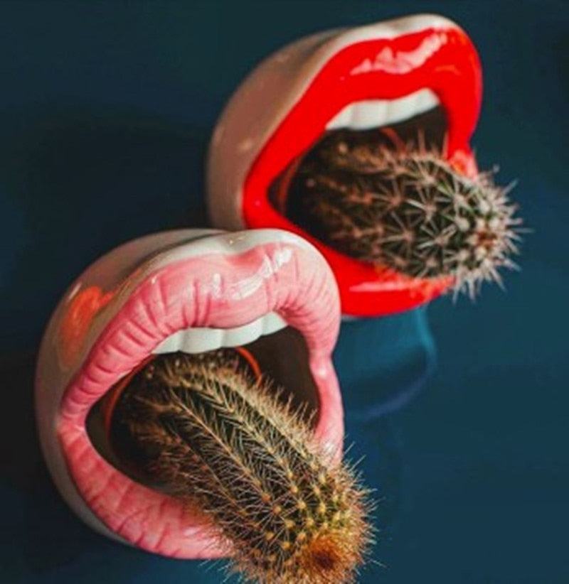 Bold Lips Creative Flower pots - Starhauz.com