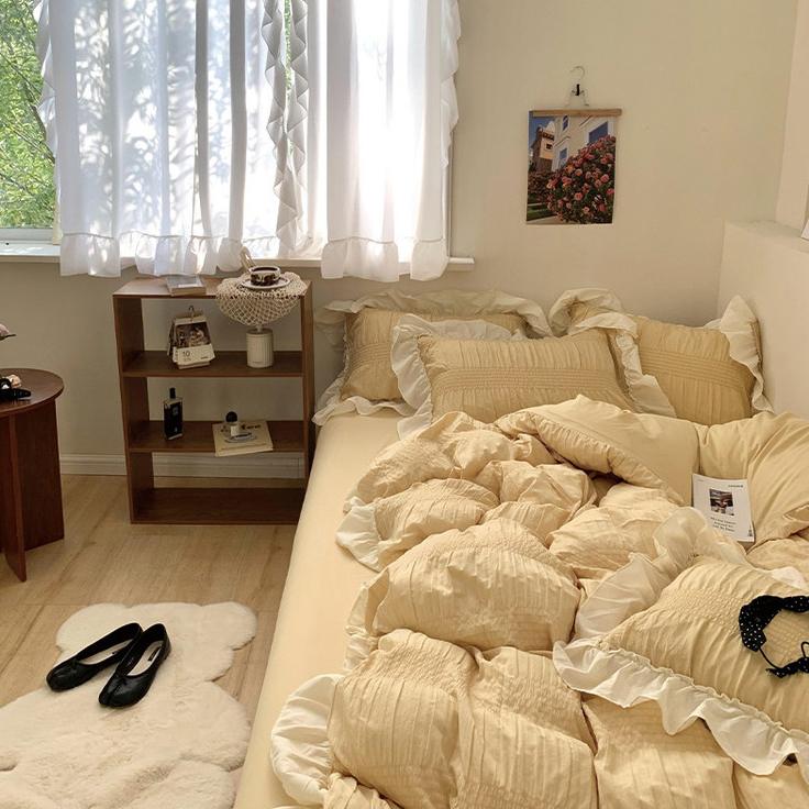 Princesscore Soft Ruffled Bedding Set - Bedding
