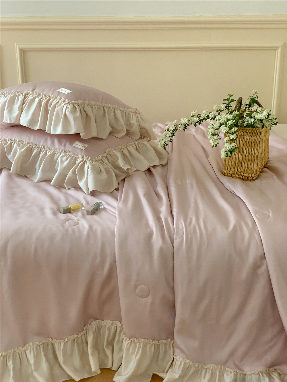 French Aesthetic Silky Satin Ruffle Bedding Set - Starhauz.com