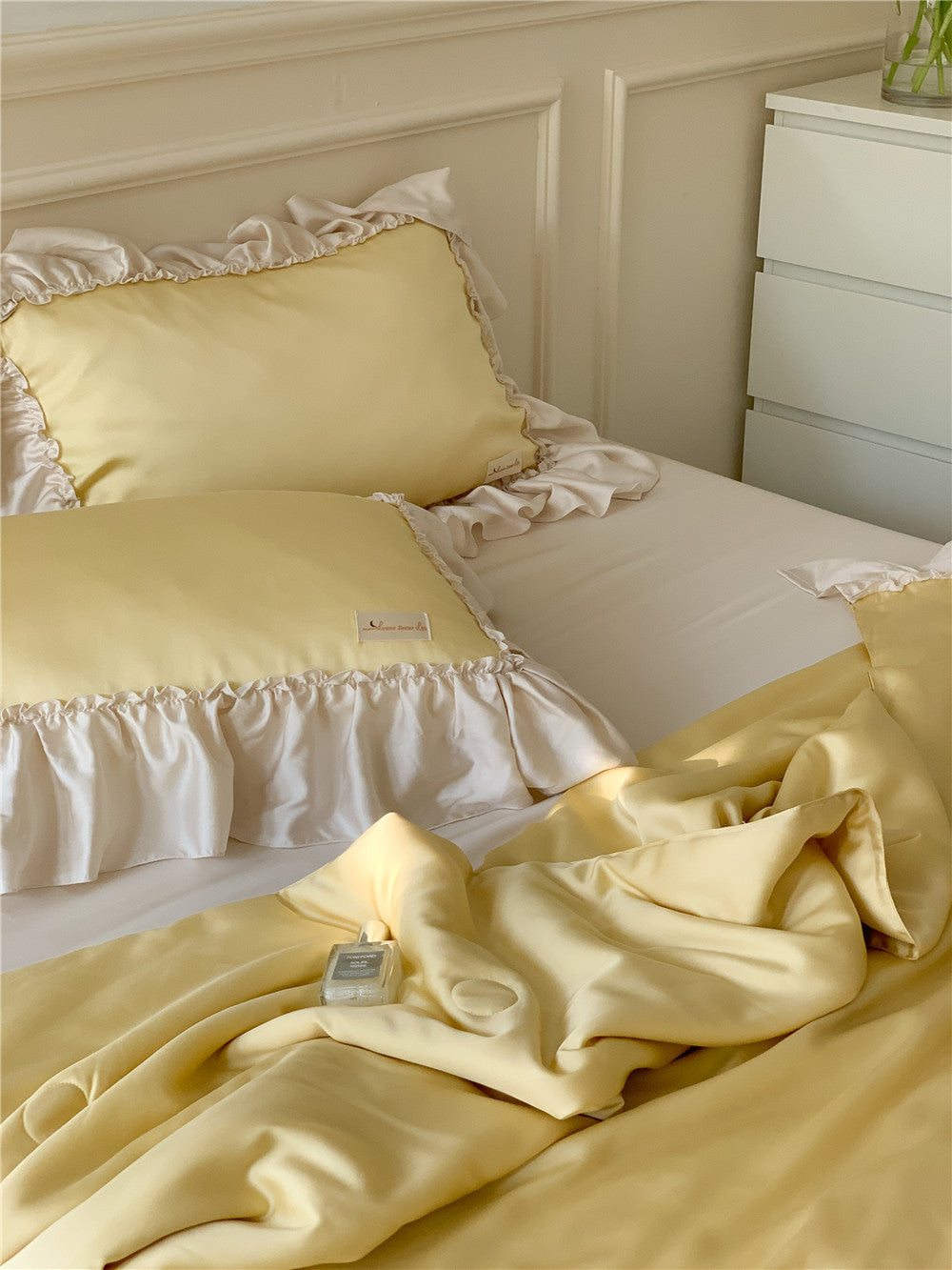 French Aesthetic Silky Satin Ruffle Bedding Set - Starhauz.com