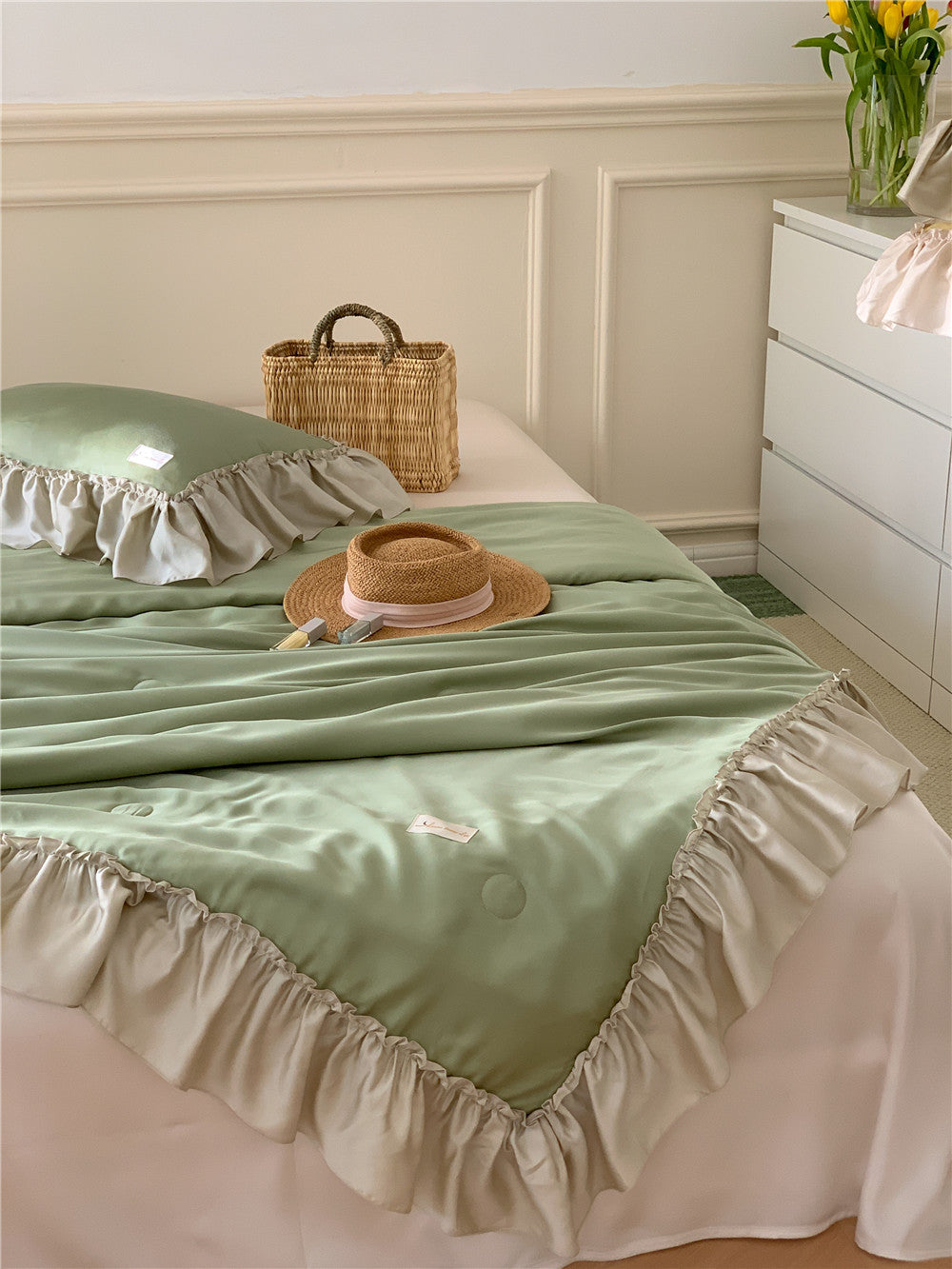 French Aesthetic Silky Satin Ruffle Bedding Set - Starhauz.com