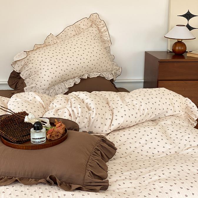 Rural Life Dark Brown Ruffled Bedsheet Set - Bedding