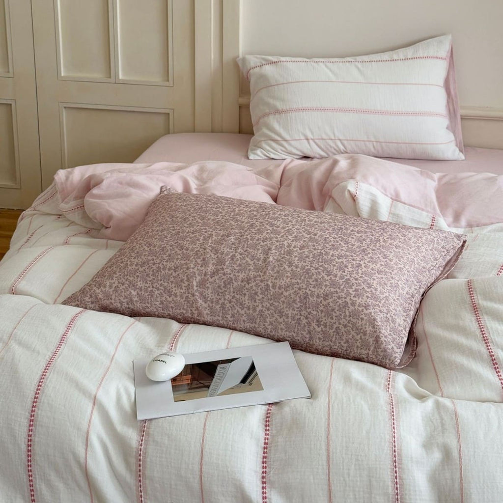 Minimal Pink Floral Stripe Bedding Set - Bedding