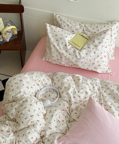 Sweet Cherry Plaid Bedding Set - Bedding