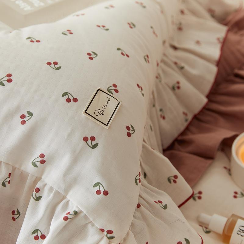 Cottagecore Ruffled Cozy Bedsheet Set - Bedding