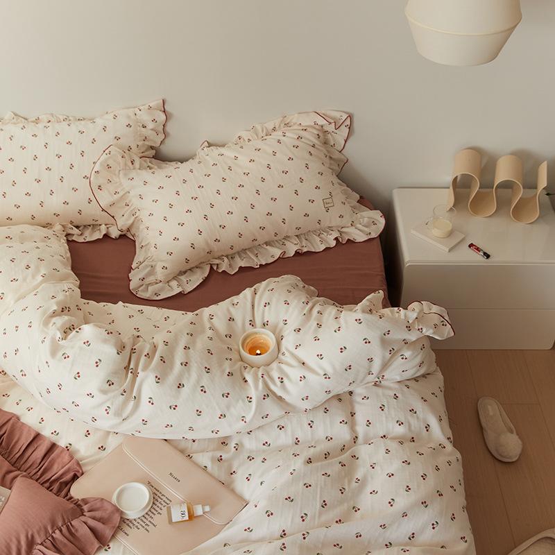 Cottagecore Ruffled Cozy Bedsheet Set - Bedding