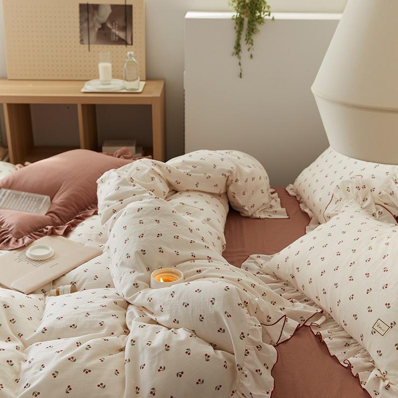 Cottagecore Ruffled Cozy Bedsheet Set - Bedding