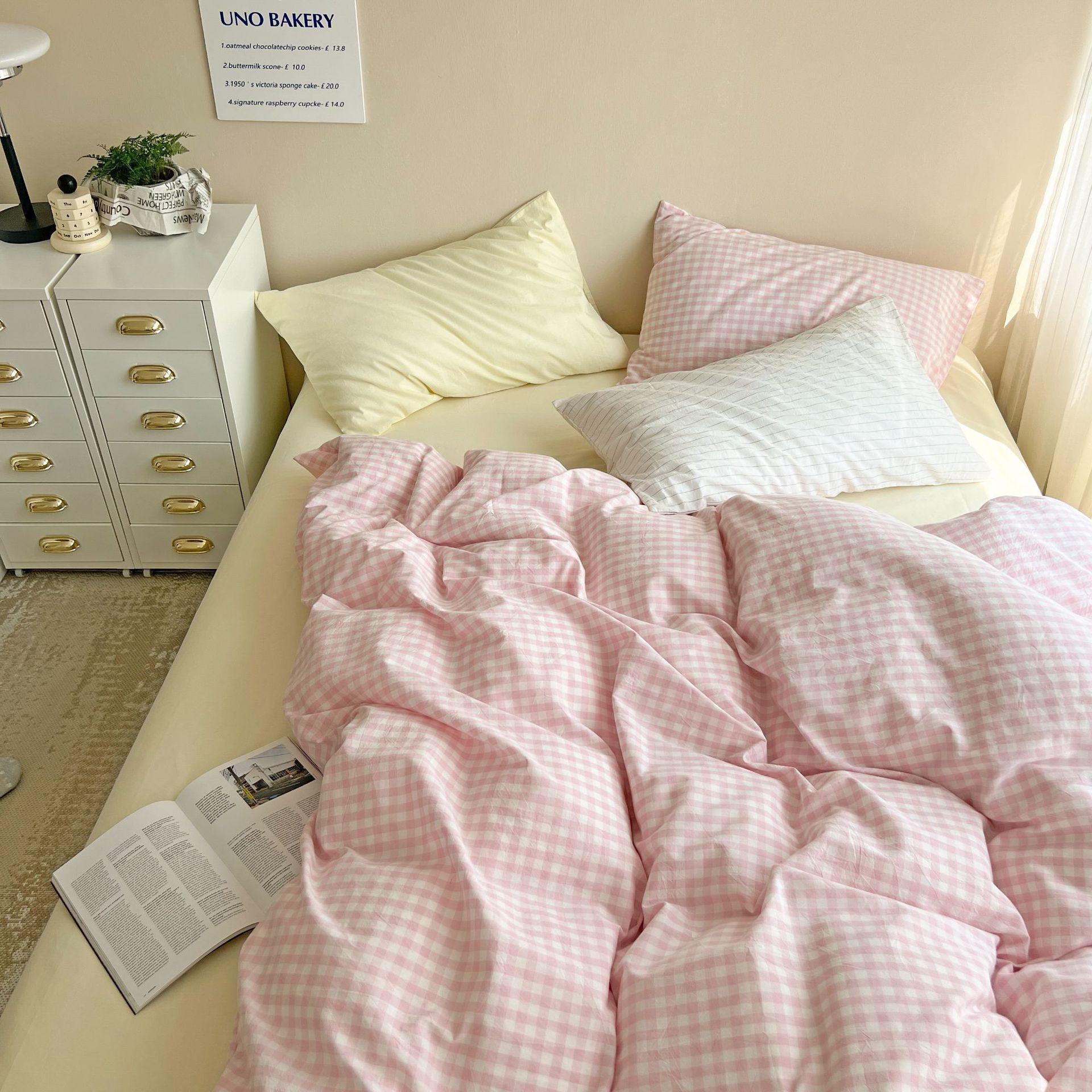 Pastel Plaid Bedsheet Set - Bedding