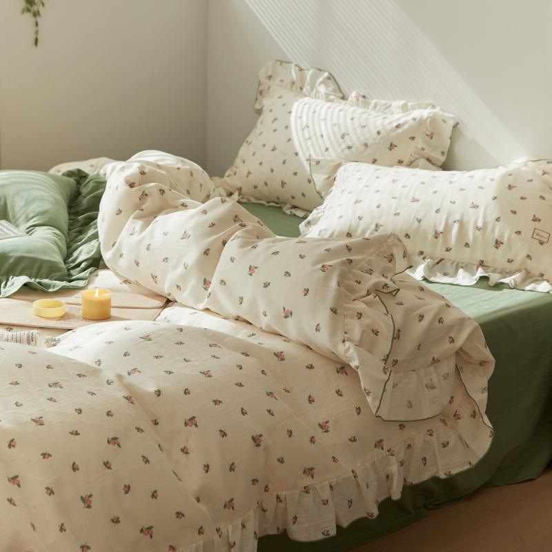 Sage Green Cute Peach Ruffled Bedsheet Set - Bedding