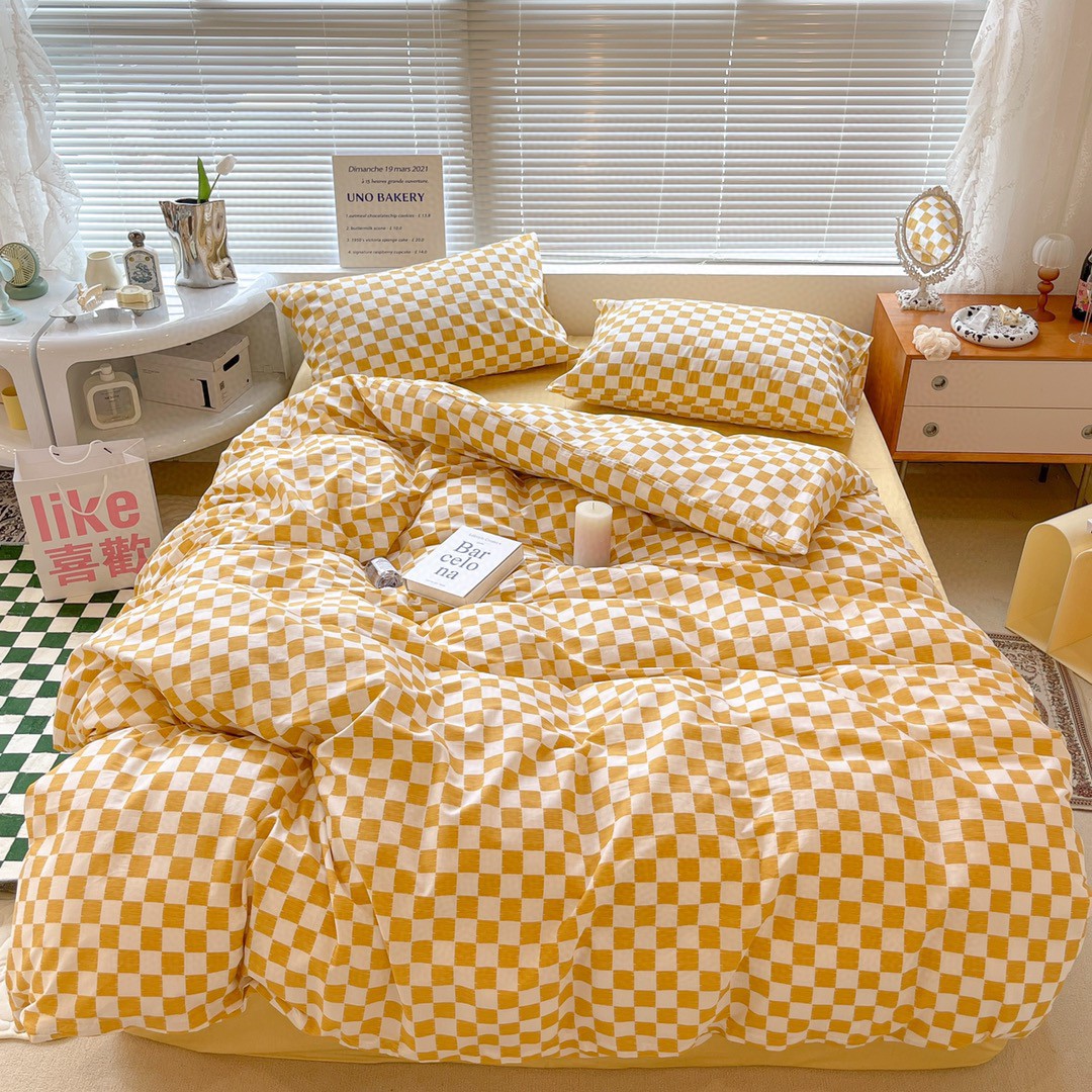 Danish Aesthetic Checkered Pattern Bedding - Starhauz.com